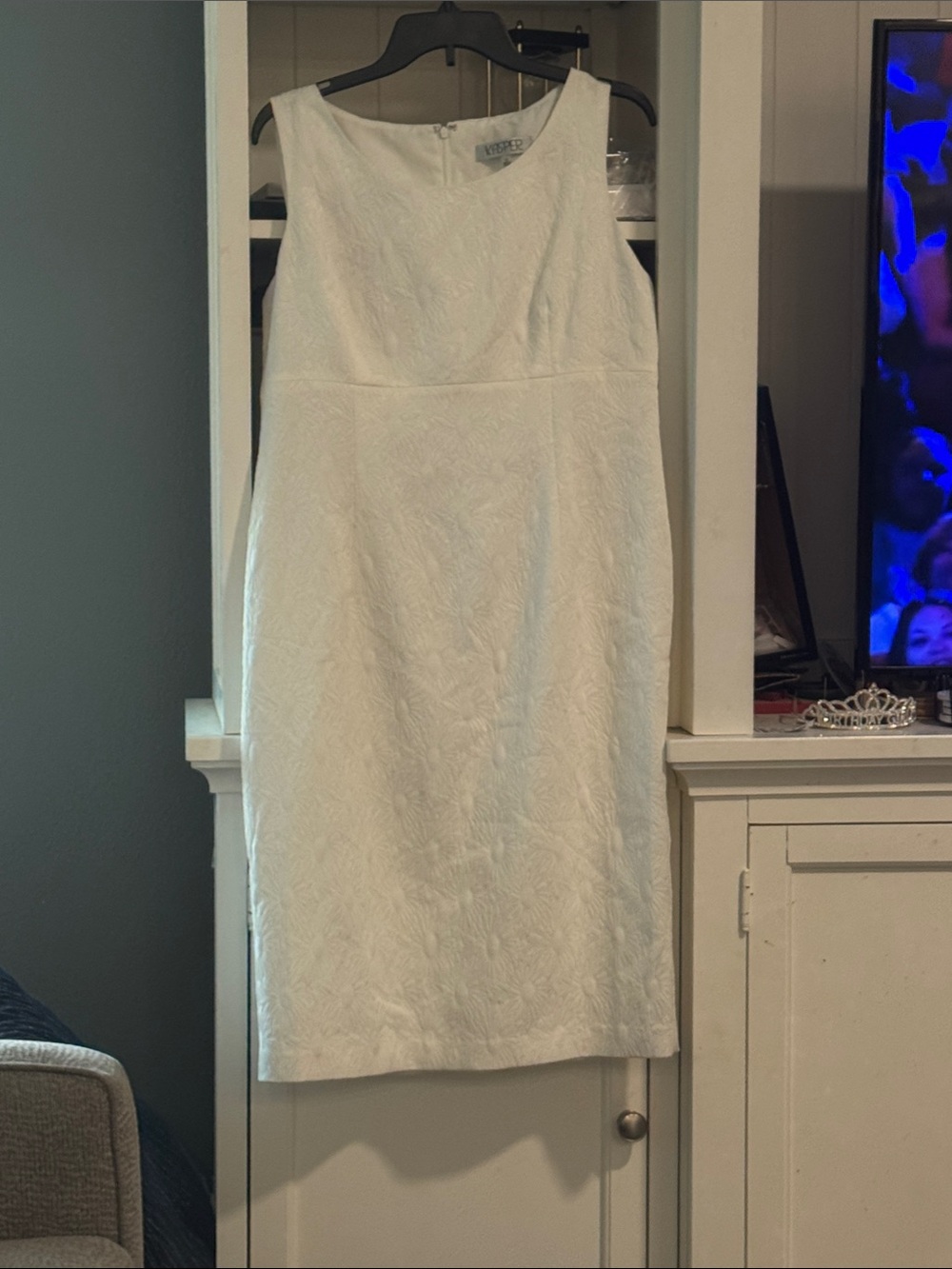 Kasper White Textured Sleeveless Midi Dress